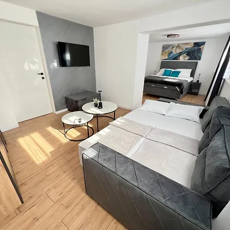 Arte Old Town - Free Parking *